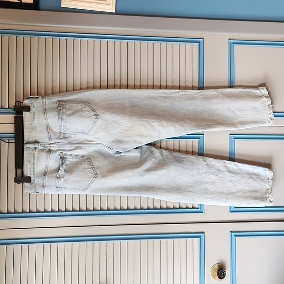 New York & Company Soho Jeans Super High Straight Cut - Picture 8 of 16